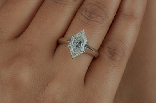 The Beauty and Versatility of 18K Gold  Formal A Perfect Blend of Every Luxury