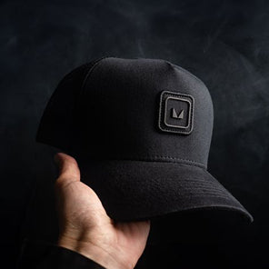 Night Black Cap