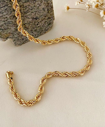 Minimalist style Jewelry